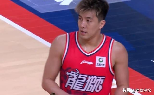 开云下载-时隔35天复出！郭艾伦轰16+4+3加时率队轰14-5杀死比赛